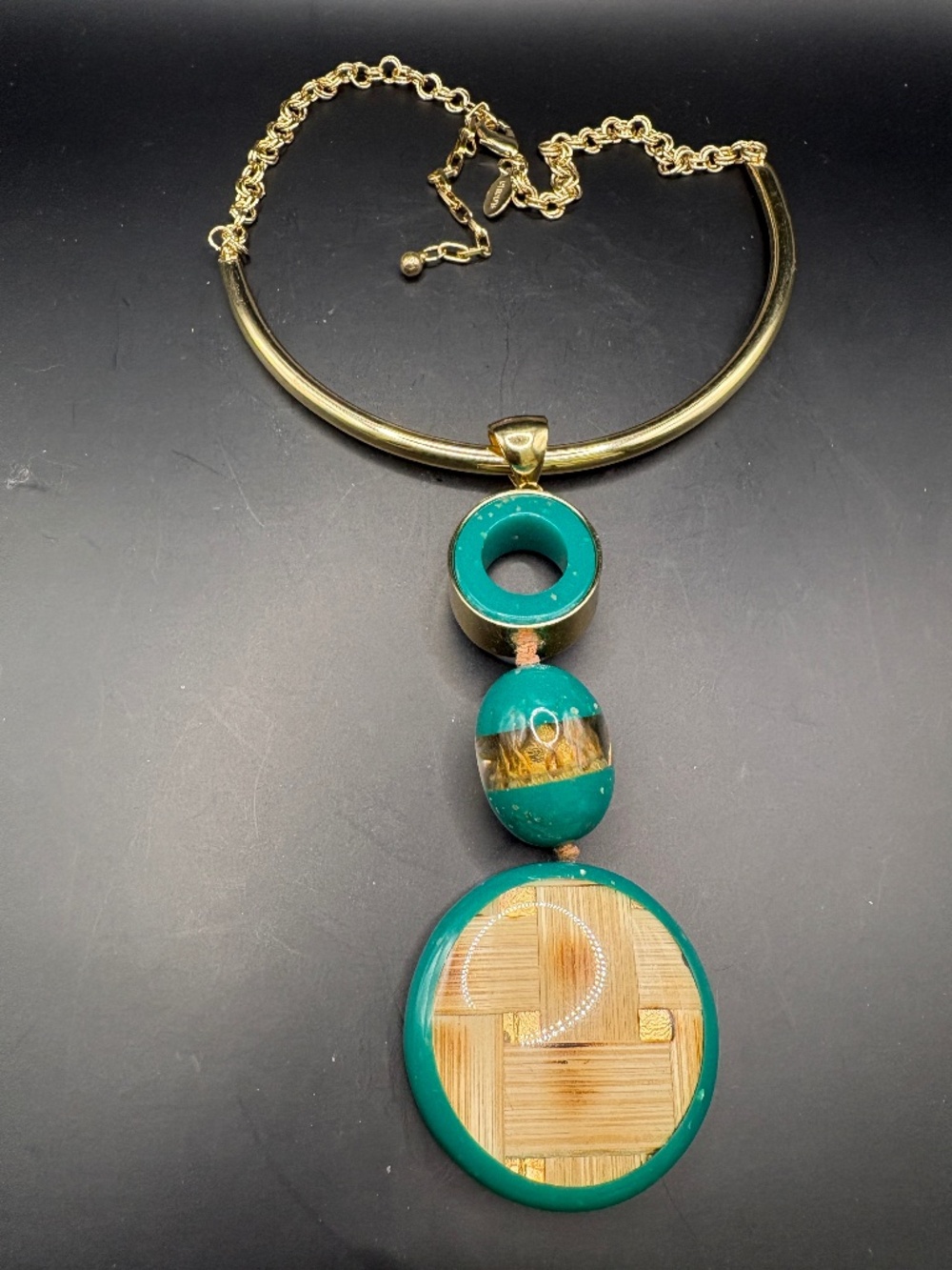 CHICO'S Jane Collar Green Gold Pendant Necklace
